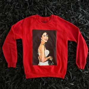 Selena Quintanilla Graphic Red Crewneck Sweatshirt ❤️